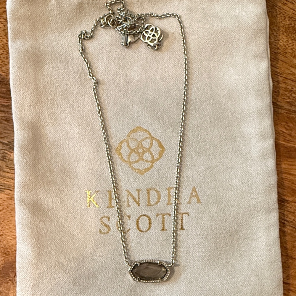Kendra Scott Silver Necklace